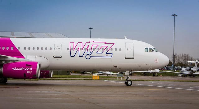 wizz-air-avion